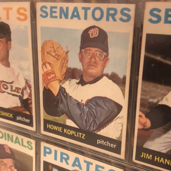 1960s Baseball Cards Red Sox Senators Colts Cardinals Indians As Pirates Topps - Picture 9 of 14